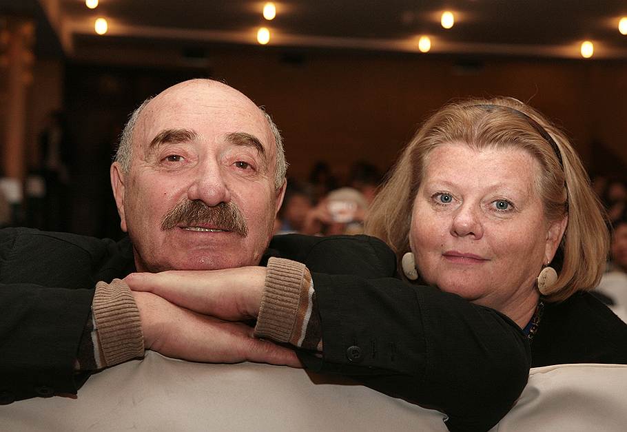 муравьева центр муж